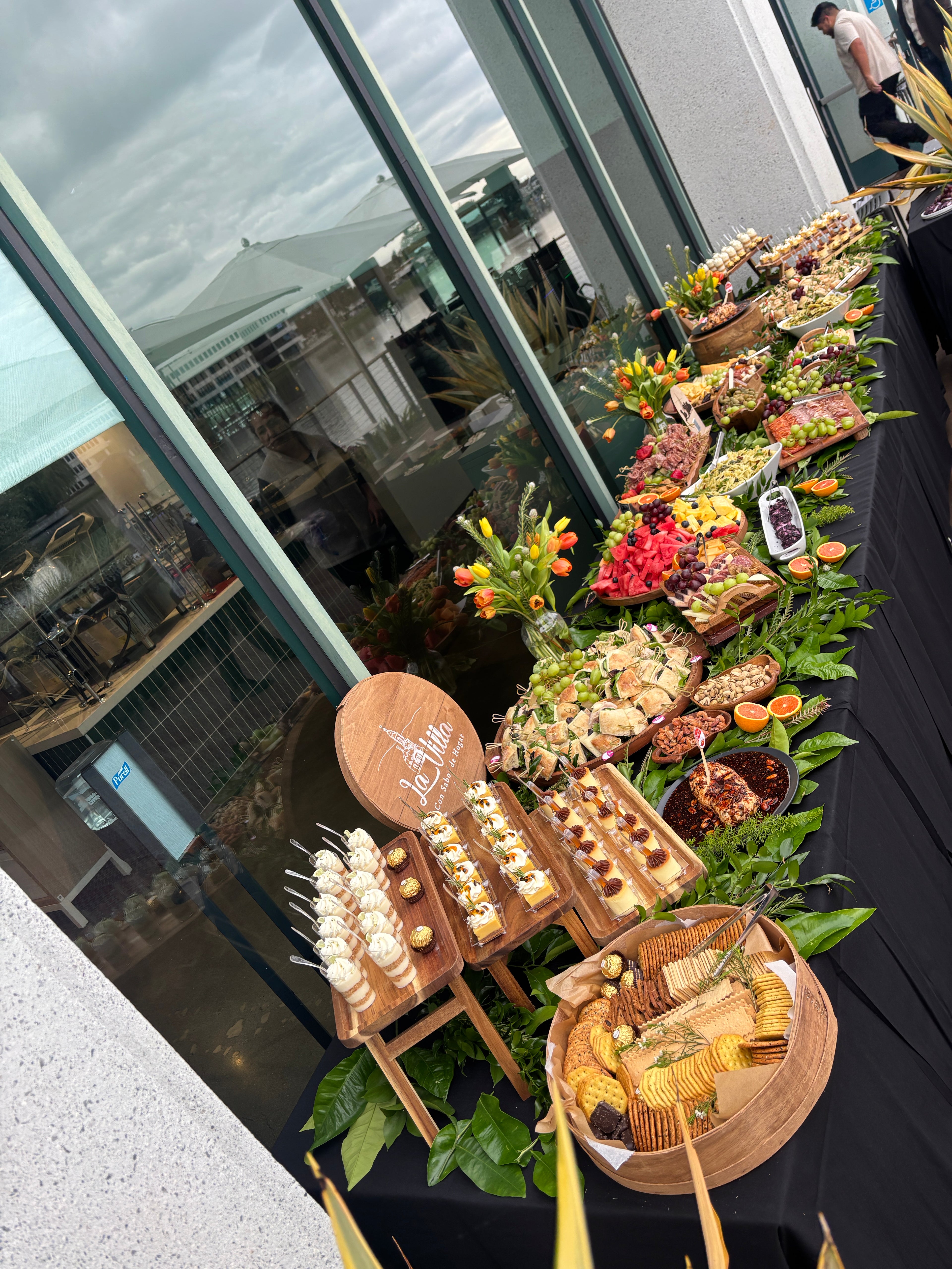 EVENT GRAZING TABLES